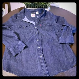 Tailored Levi blue jean shirt